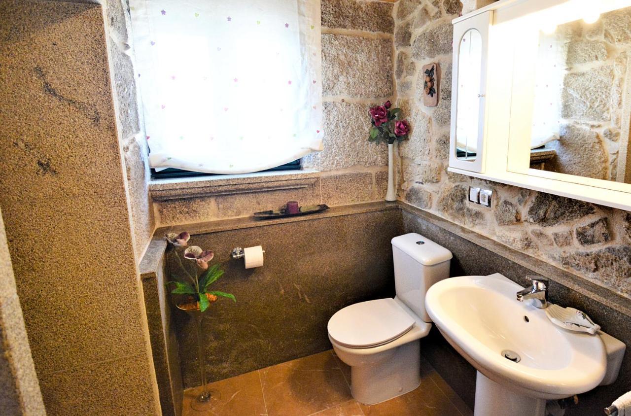 Galihost - A Casa Das Barreiras Meis Exteriör bild