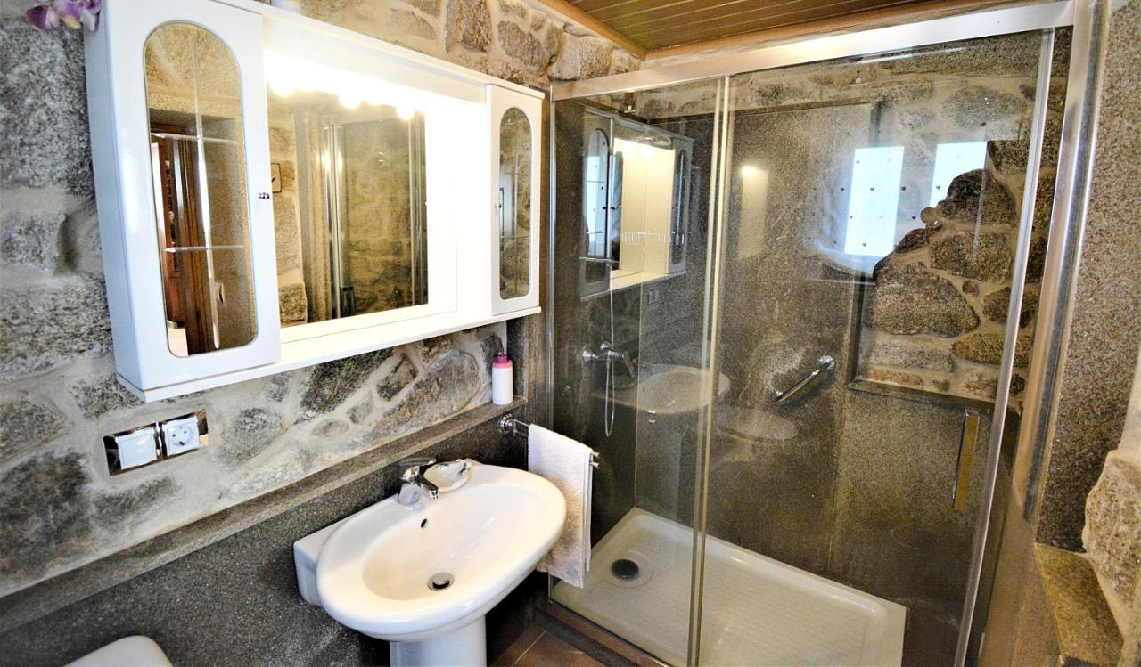 Galihost - A Casa Das Barreiras Meis Exteriör bild
